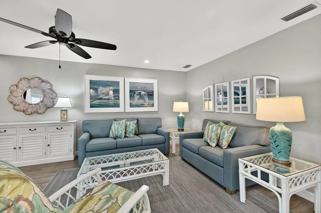 827 E Gulf Drive Sanibel FL 33957