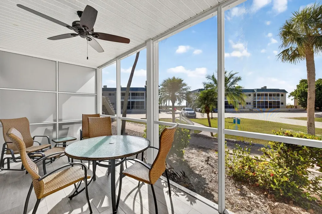 827 E Gulf Drive Sanibel FL 33957