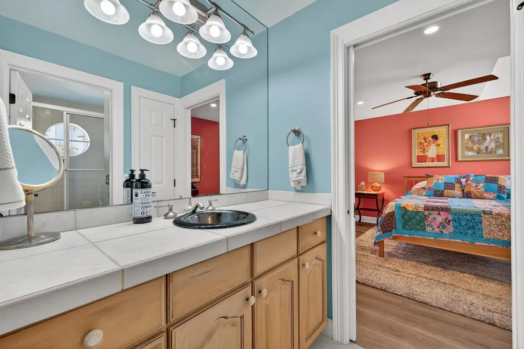 785 Birdie View Point Sanibel FL 33957