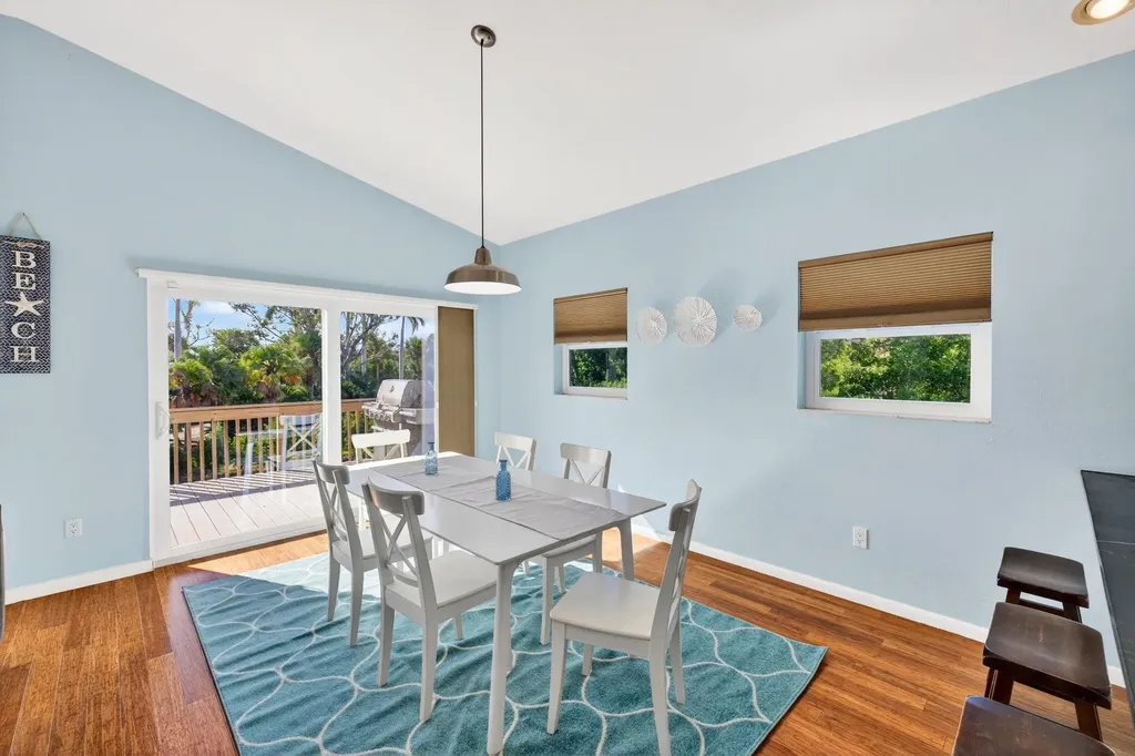 495 E Lake Road Sanibel FL 33957