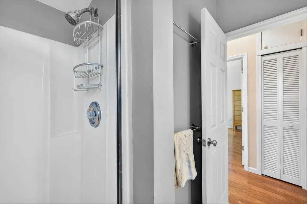 495 E Lake Road Sanibel FL 33957