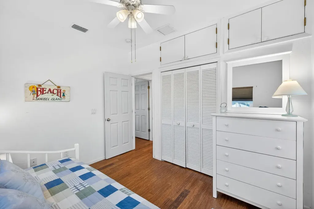 495 E Lake Road Sanibel FL 33957