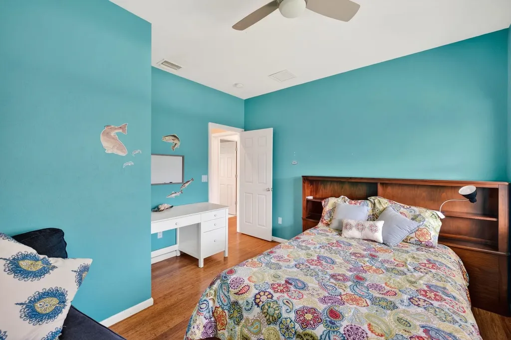 495 E Lake Road Sanibel FL 33957