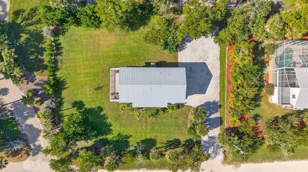 495 E Lake Road Sanibel FL 33957