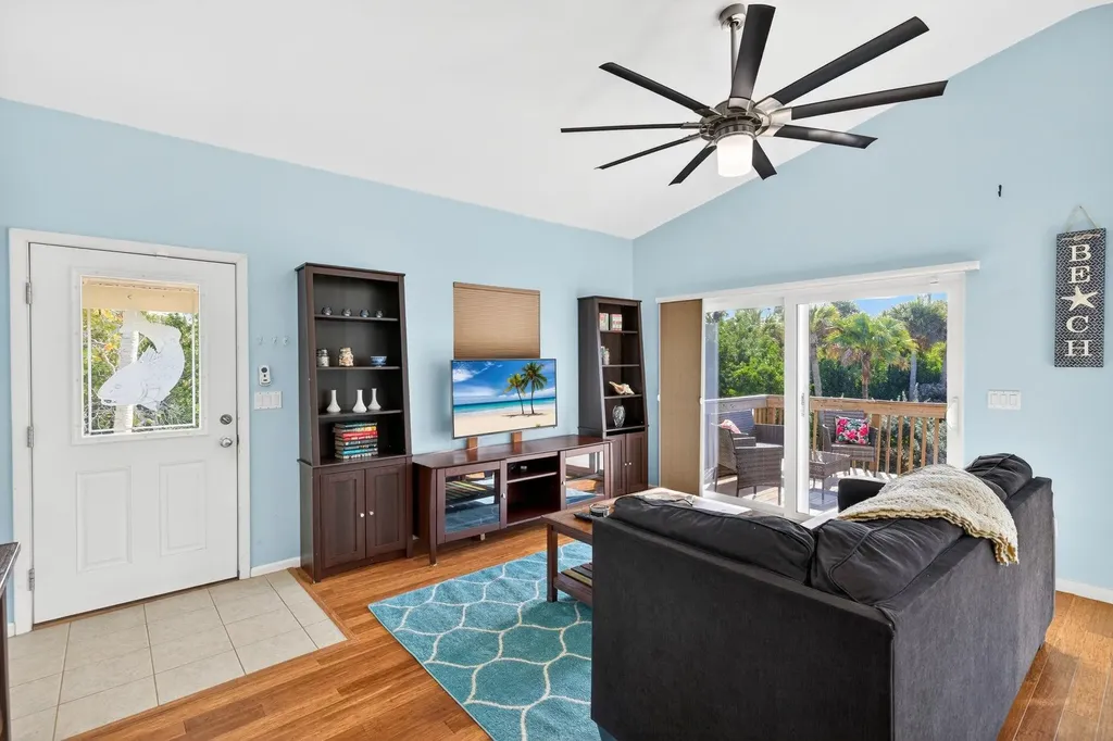 495 E Lake Road Sanibel FL 33957