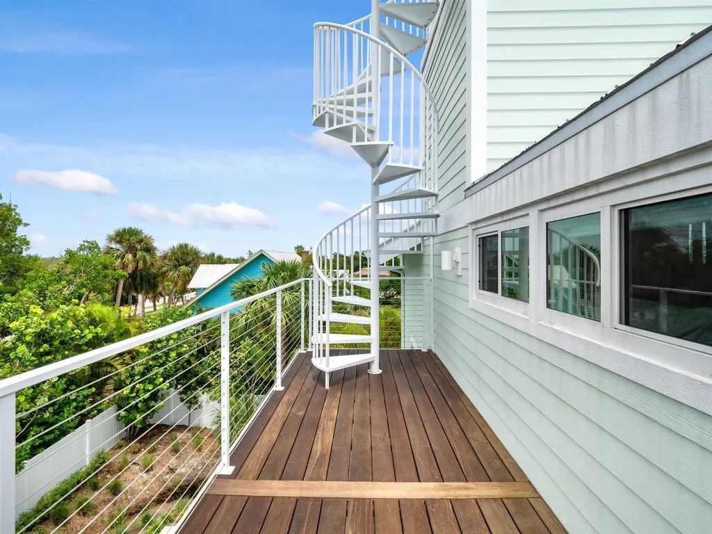 2480 Library Way Sanibel FL 33957