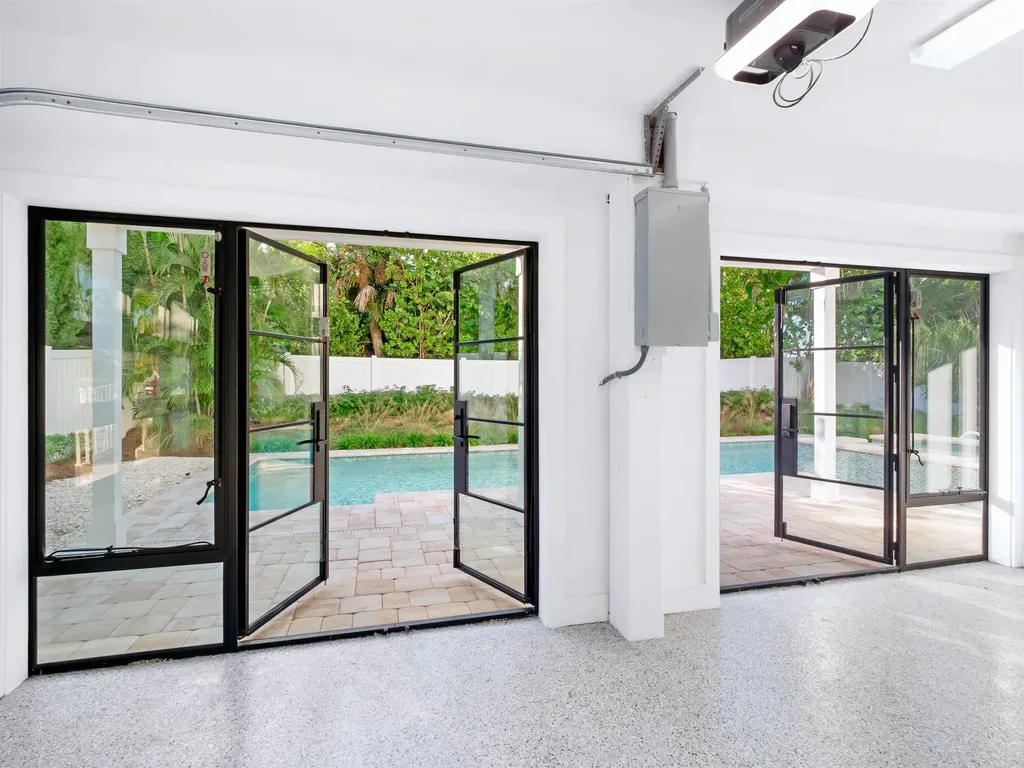 2480 Library Way Sanibel FL 33957