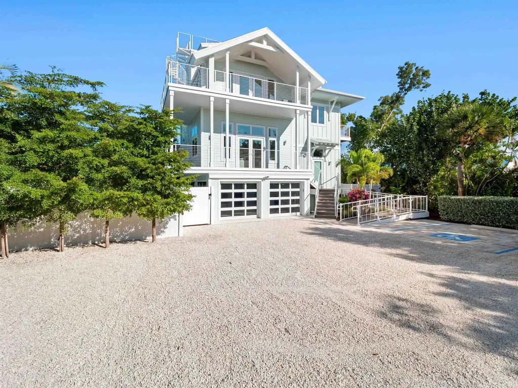 2480 Library Way Sanibel FL 33957