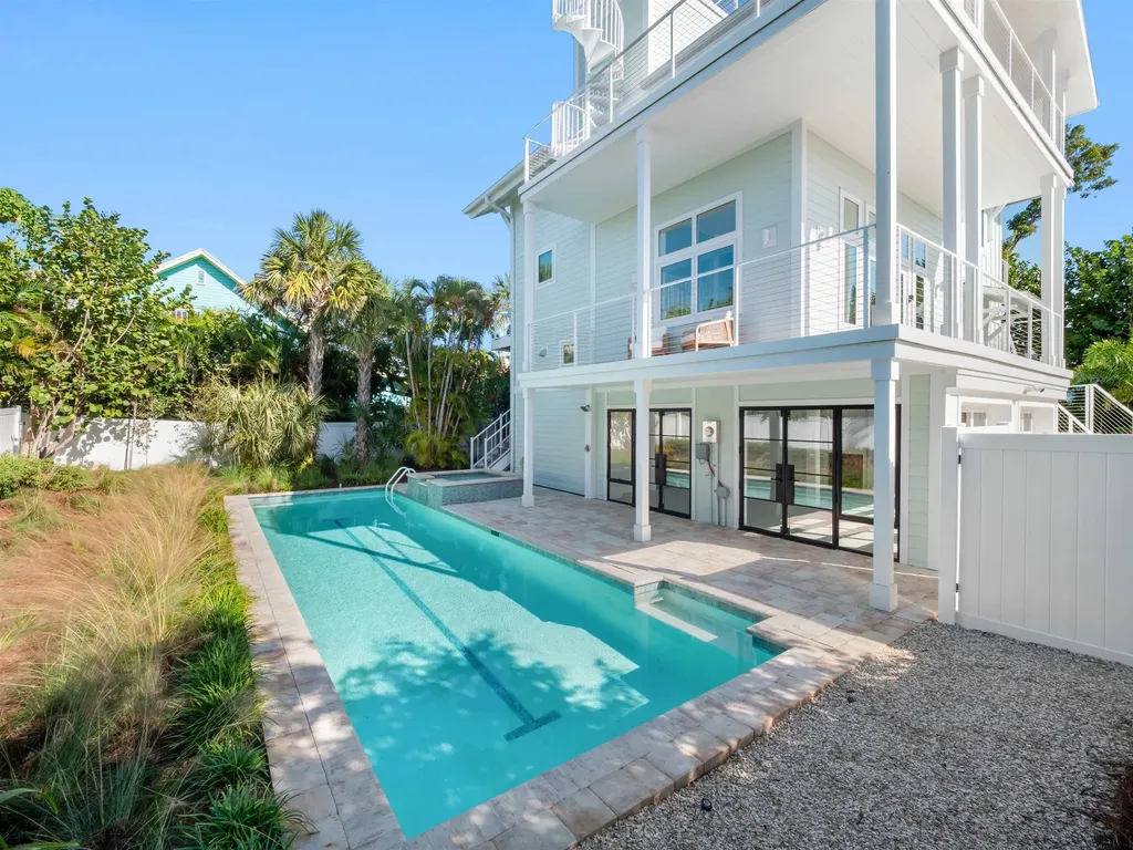 2480 Library Way Sanibel FL 33957