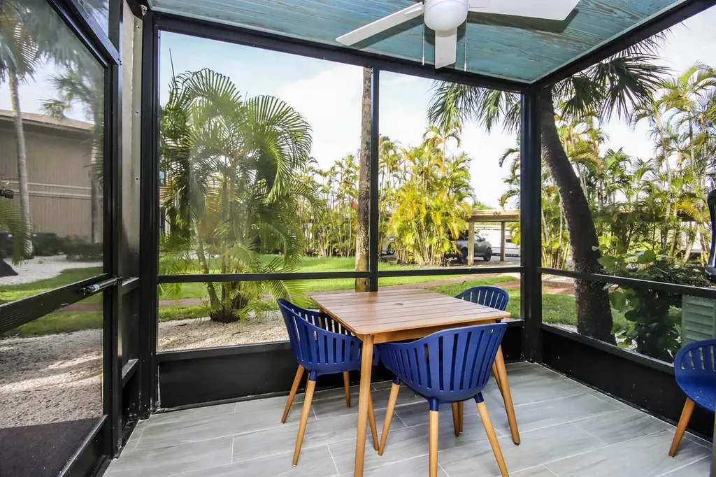 5117 Sea Bell Road Sanibel FL 33957