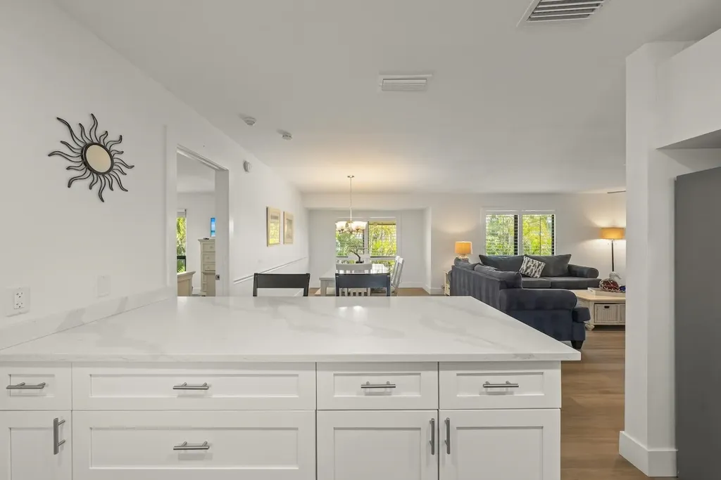 5117 Sea Bell Road Sanibel FL 33957