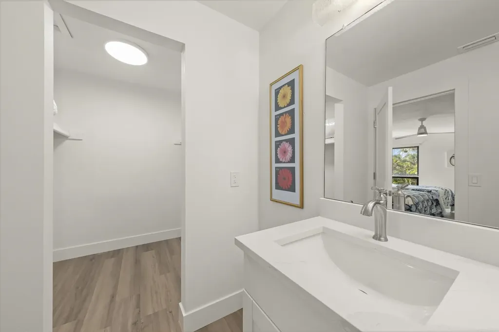 5117 Sea Bell Road Sanibel FL 33957