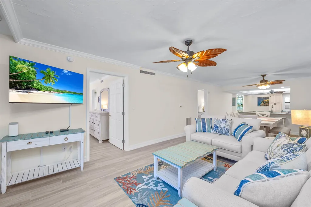2445 W Gulf Drive Sanibel FL 33957