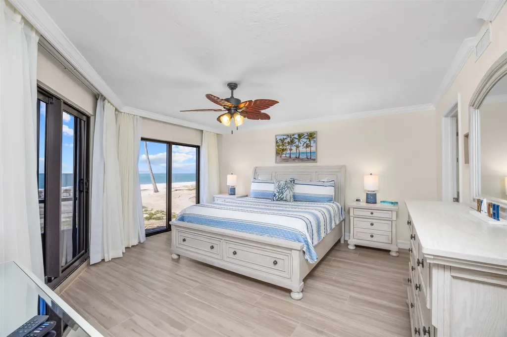 2445 W Gulf Drive Sanibel FL 33957