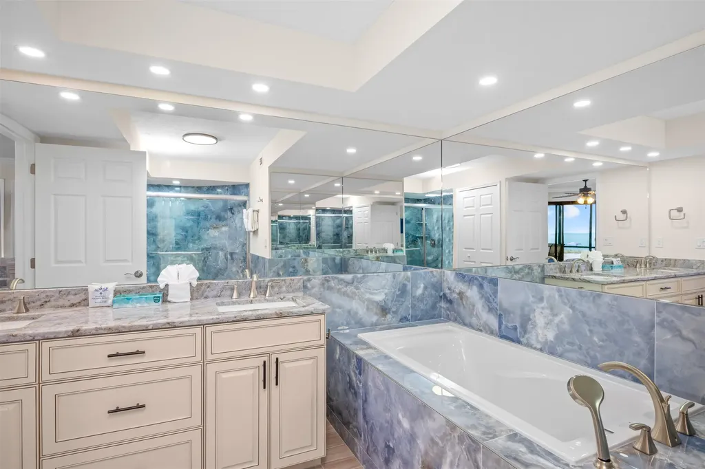 2445 W Gulf Drive Sanibel FL 33957