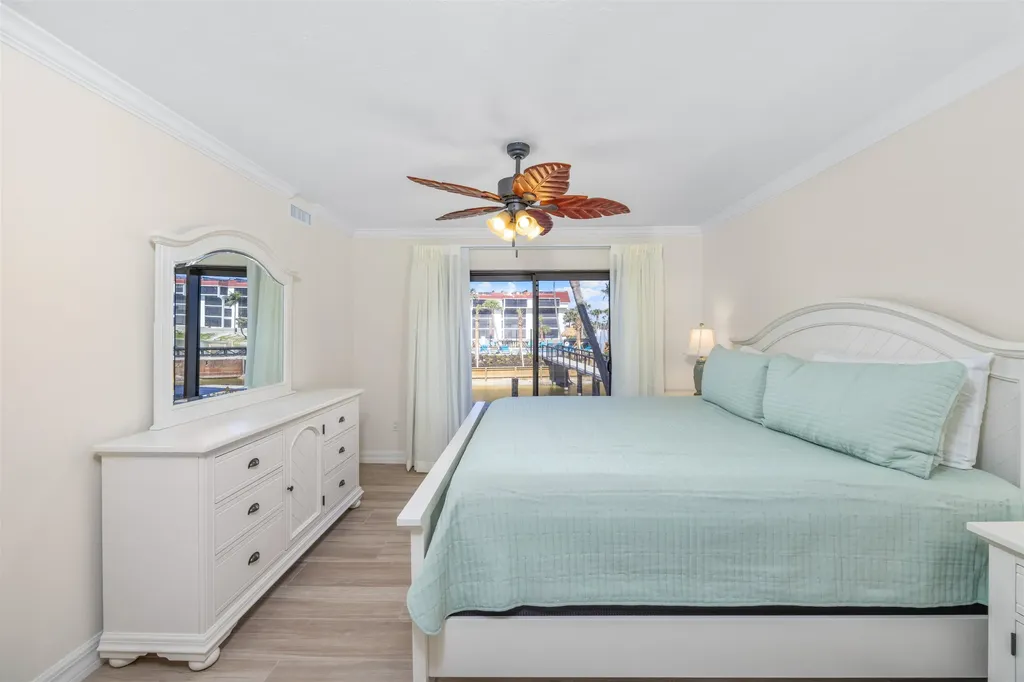 2445 W Gulf Drive Sanibel FL 33957