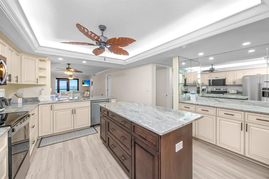 2445 W Gulf Drive Sanibel FL 33957