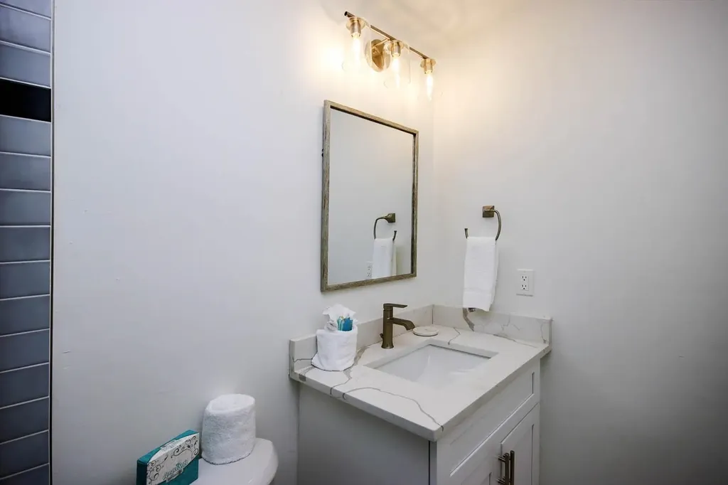 5117 Sea Bell Road Sanibel FL 33957