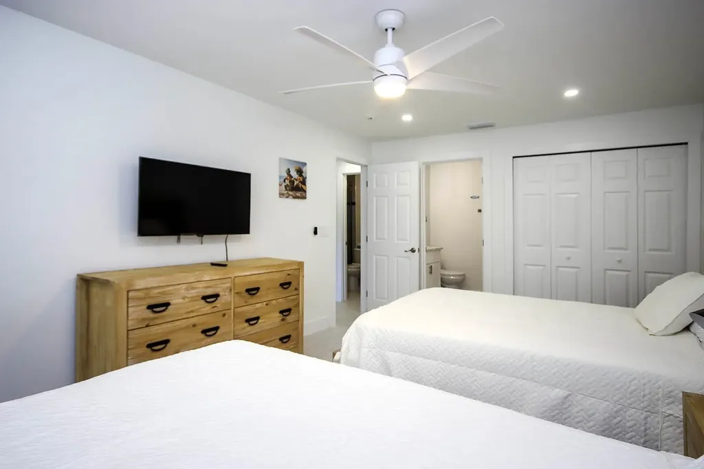 5117 Sea Bell Road Sanibel FL 33957