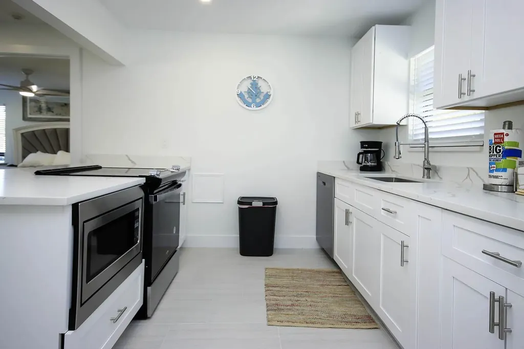 5117 Sea Bell Road Sanibel FL 33957