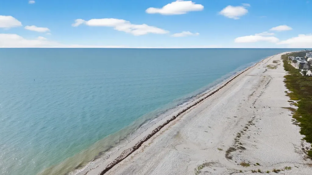 1341 Middle Gulf Drive Sanibel FL 33957