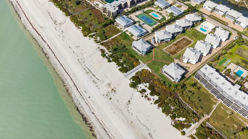 1341 Middle Gulf Drive Sanibel FL 33957