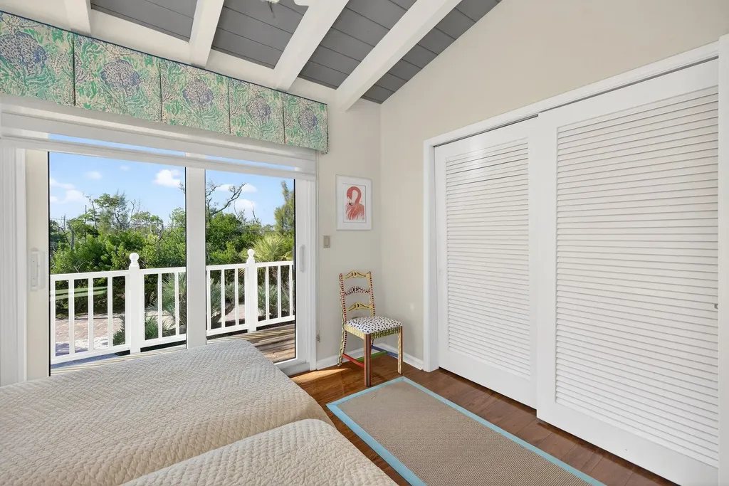 1157 Bird Lane Sanibel FL 33957