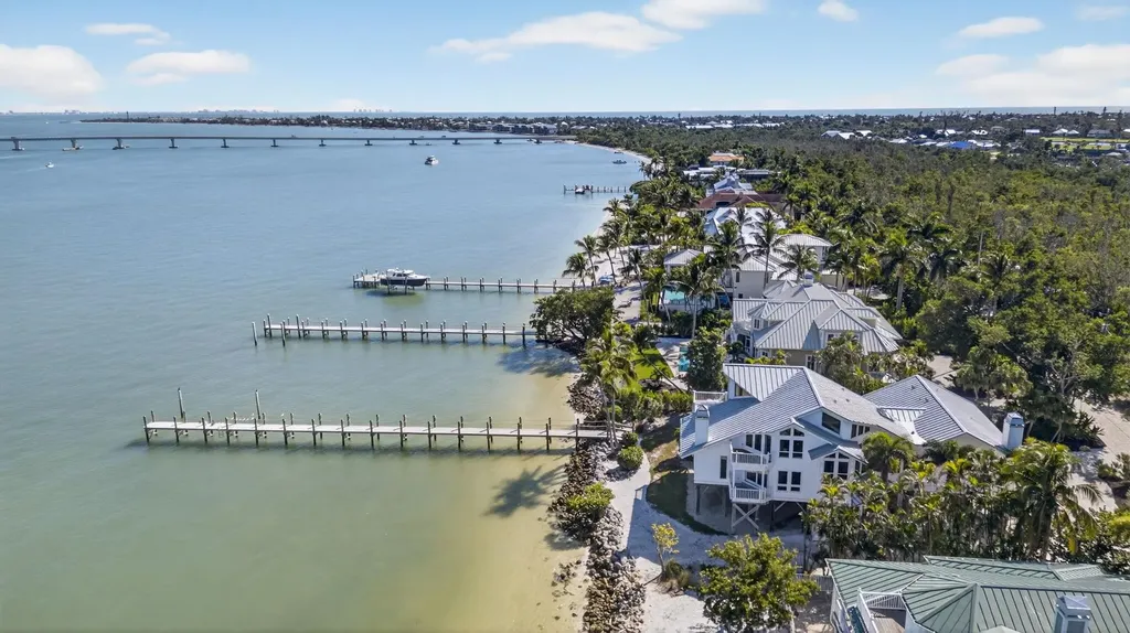 1157 Bird Lane Sanibel FL 33957