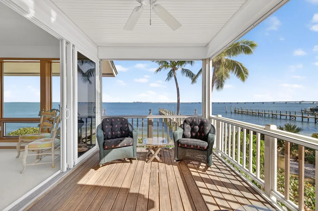 1157 Bird Lane Sanibel FL 33957