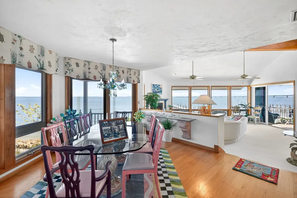 1157 Bird Lane Sanibel FL 33957