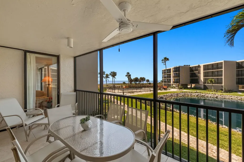 1401 Middle Gulf Drive Sanibel FL 33957