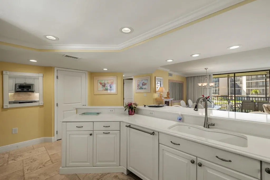 1401 Middle Gulf Drive Sanibel FL 33957
