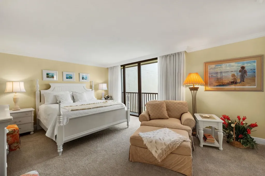 1401 Middle Gulf Drive Sanibel FL 33957