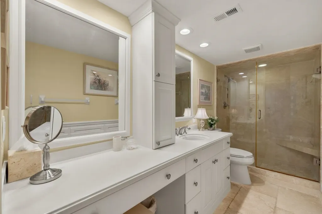 1401 Middle Gulf Drive Sanibel FL 33957