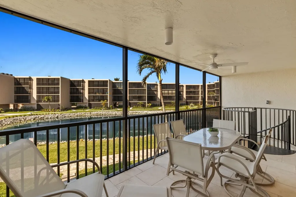 1401 Middle Gulf Drive Sanibel FL 33957