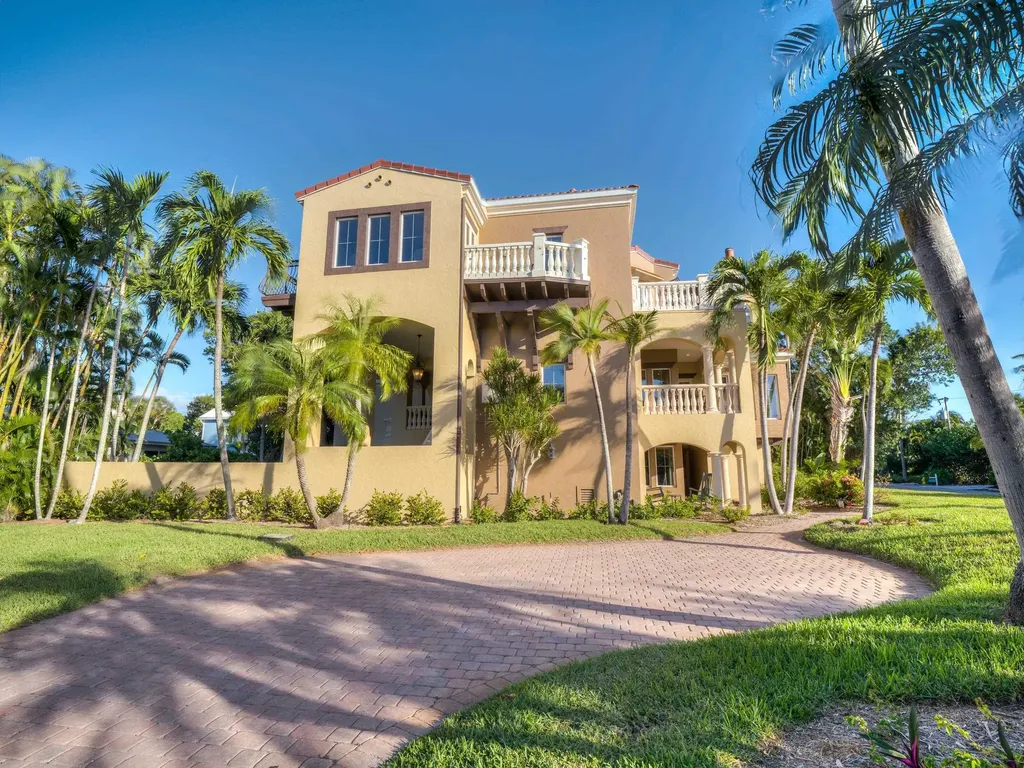 15160 Captiva Drive Captiva FL 33924