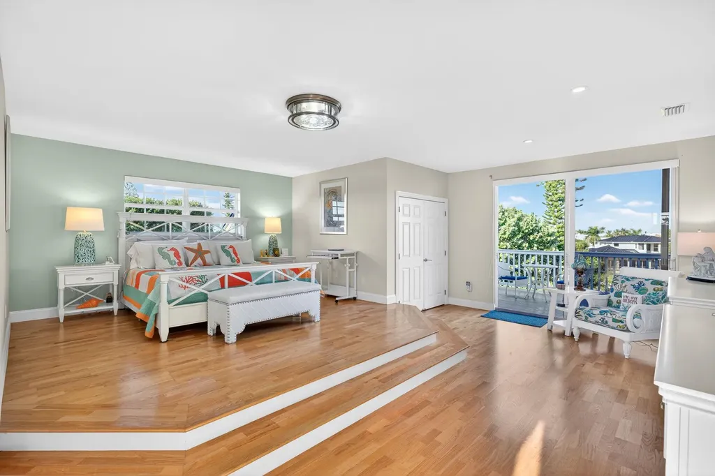 1141 Paper Fig Court Sanibel FL 33957