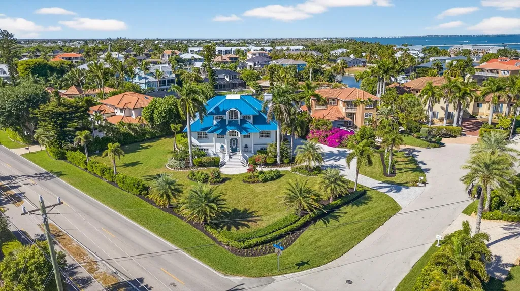 1141 Paper Fig Court Sanibel FL 33957