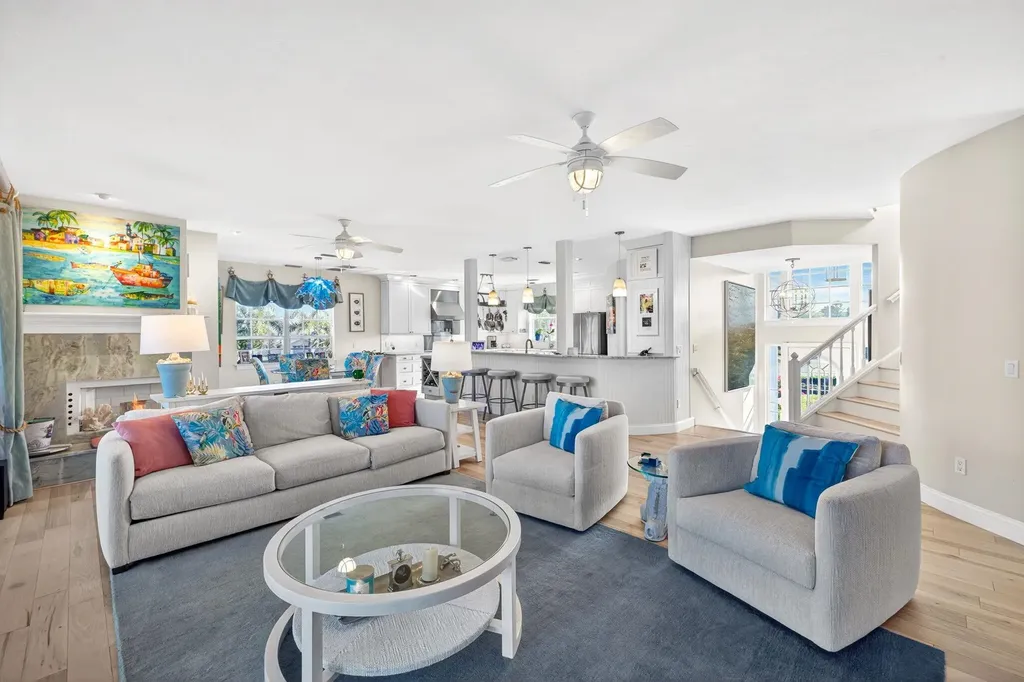 1141 Paper Fig Court Sanibel FL 33957