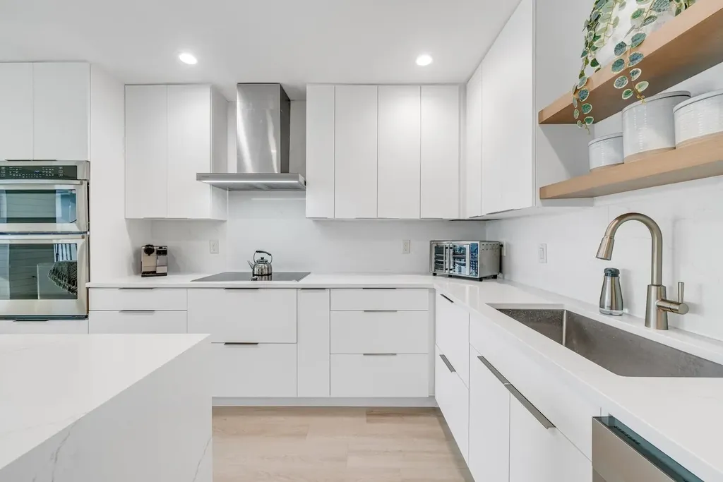 1341 Middle Gulf Drive Sanibel FL 33957