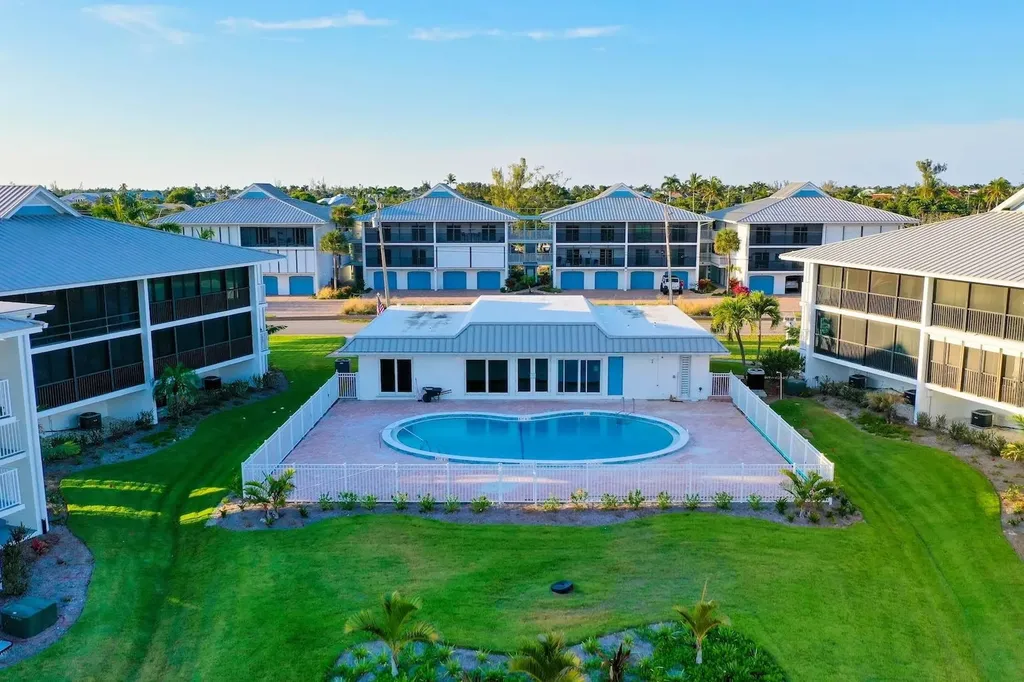 1341 Middle Gulf Drive Sanibel FL 33957