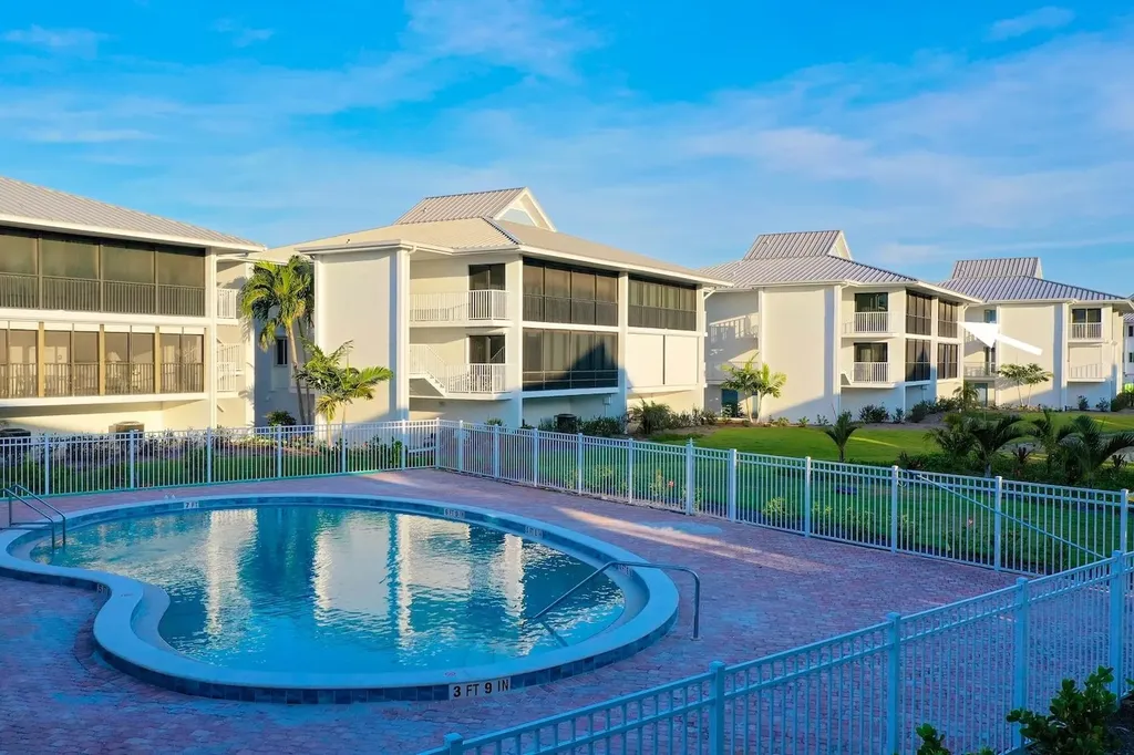 1341 Middle Gulf Drive Sanibel FL 33957