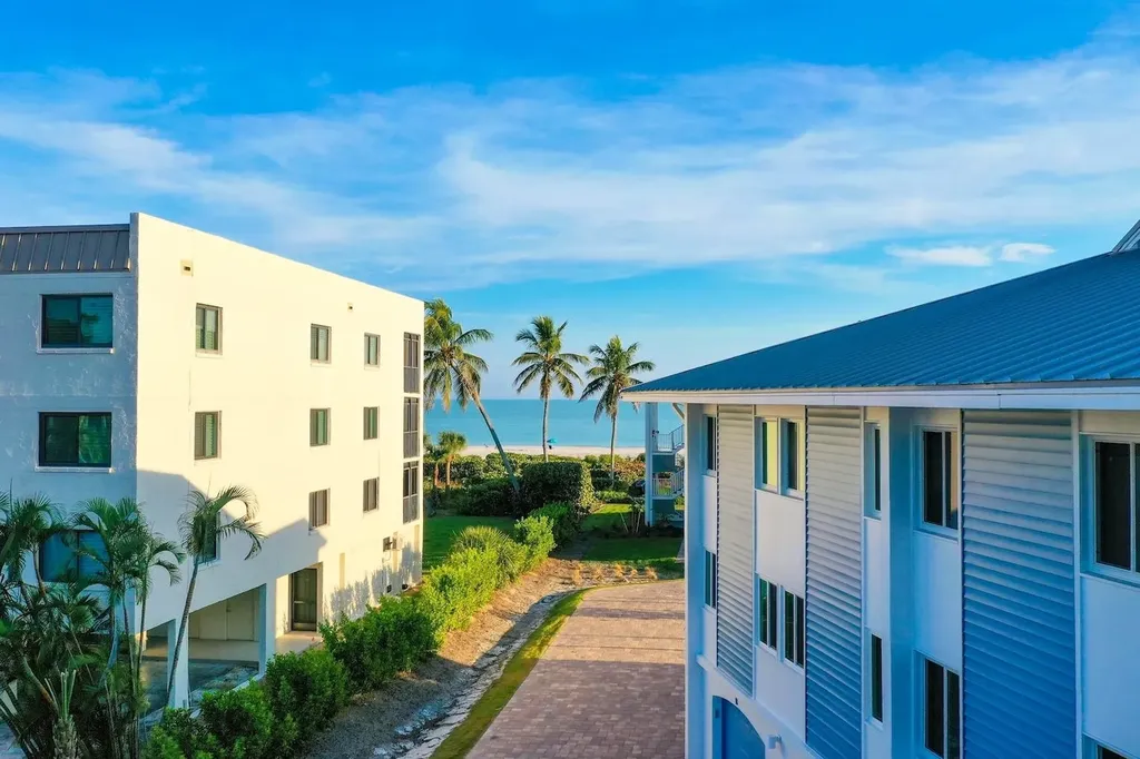 1341 Middle Gulf Drive Sanibel FL 33957