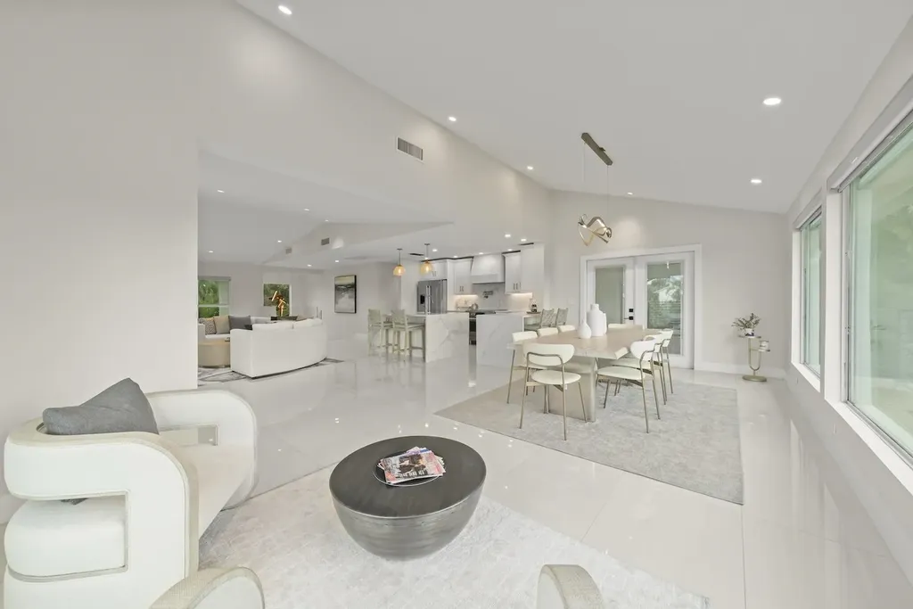 9455 Coventry Court Sanibel FL 33957