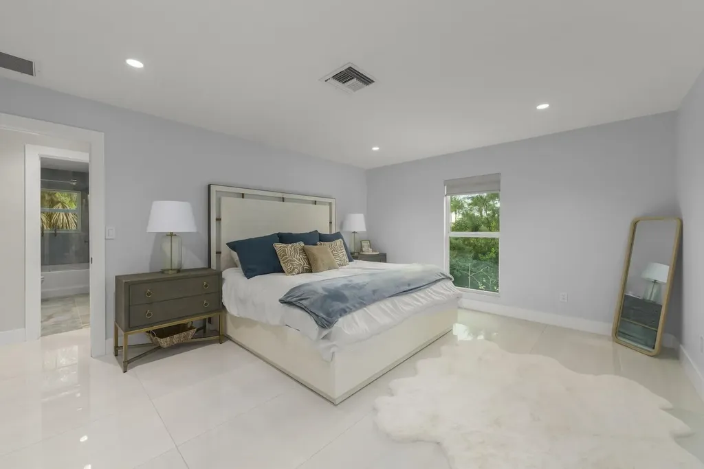 9455 Coventry Court Sanibel FL 33957