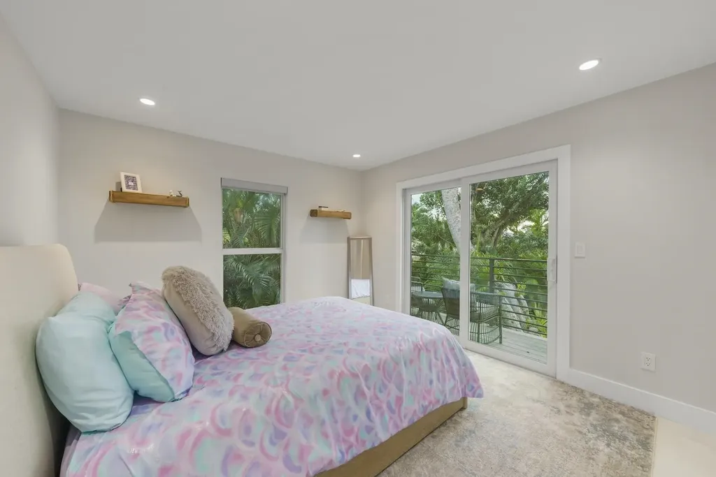 9455 Coventry Court Sanibel FL 33957