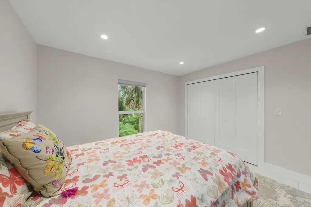 9455 Coventry Court Sanibel FL 33957