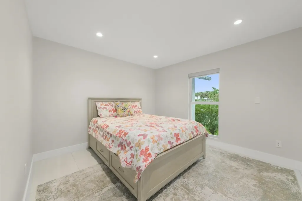 9455 Coventry Court Sanibel FL 33957