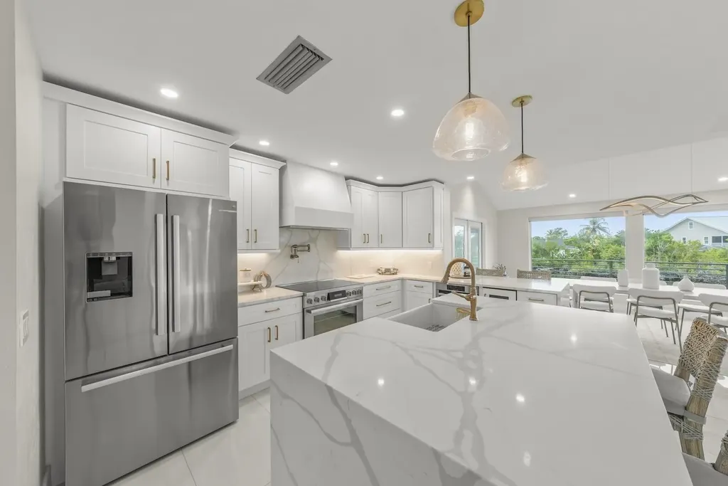 9455 Coventry Court Sanibel FL 33957