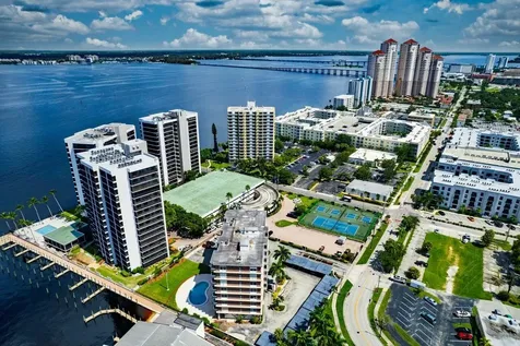 1900 Virginia Avenue Fort Myers FL 33901